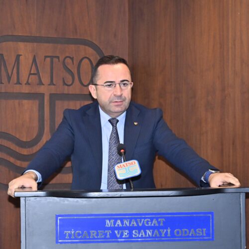 BAŞKAN GÜNGÖR: “RAFTİNG BÖLGESİNDE İŞ AKIŞININ AKSAMAMASI İÇİN EĞİTİMİ SAHADA GERÇEKLEŞTİRİYORUZ”
